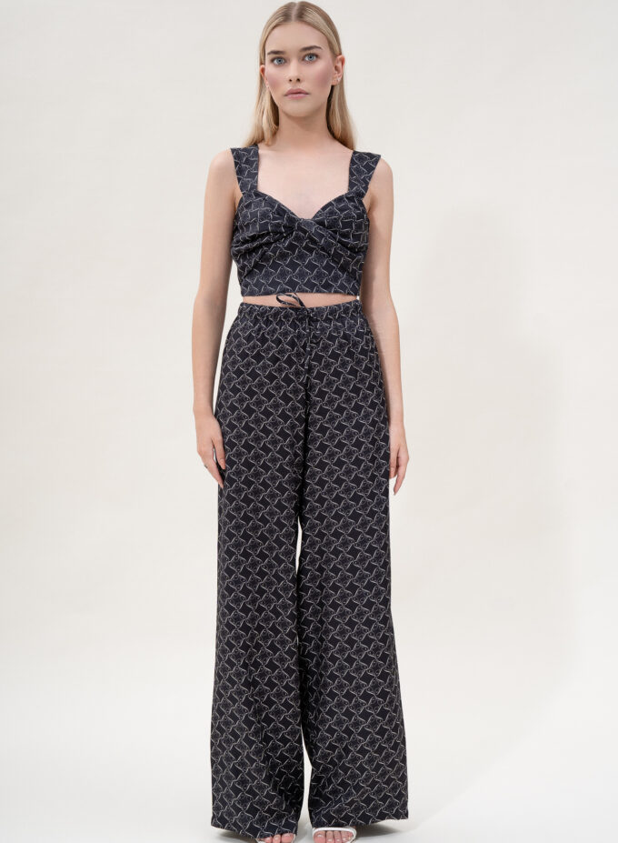 Printed Knot-detailed Top in Black & Cream