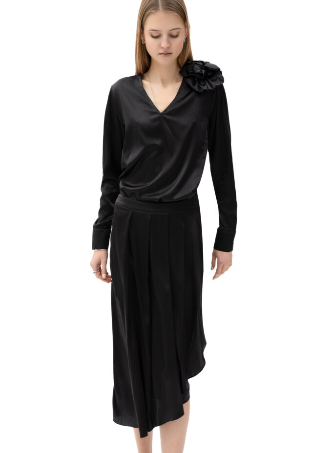 Silk Asymmetric Skirt In Black