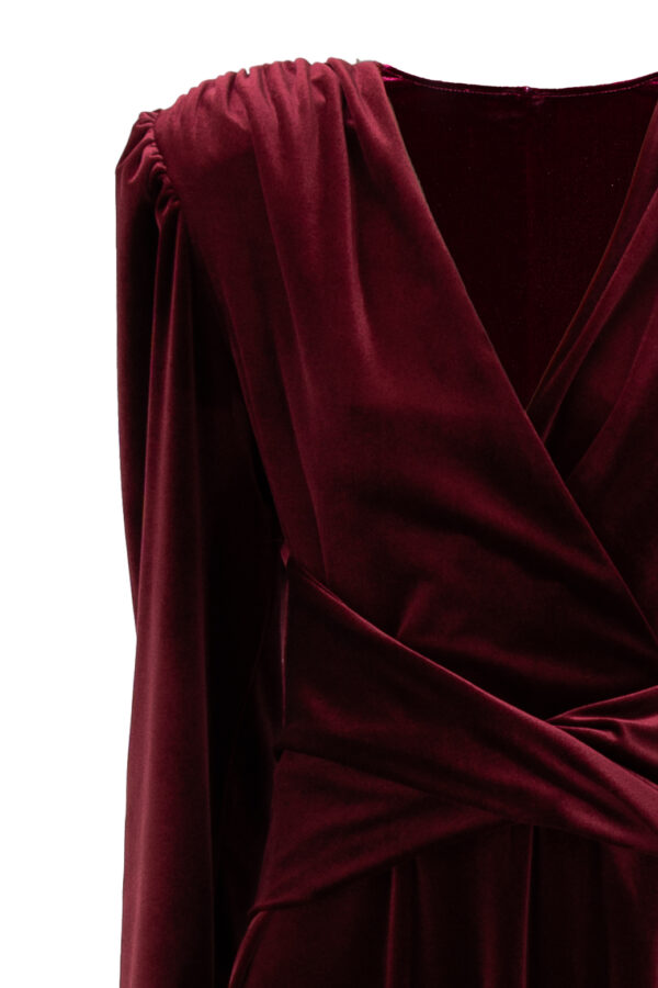 Velvet Cinched Waist Long Dress With Slit In Maroon - Image 2
