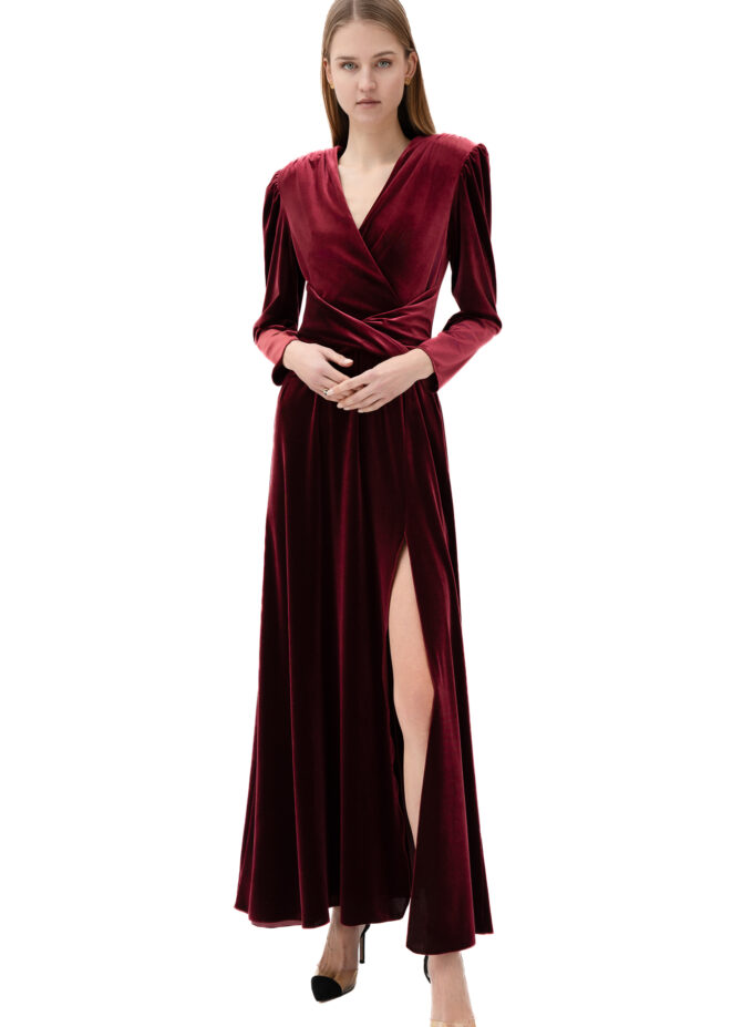 Velvet Cinched Waist Long Dress With Slit In Maroon