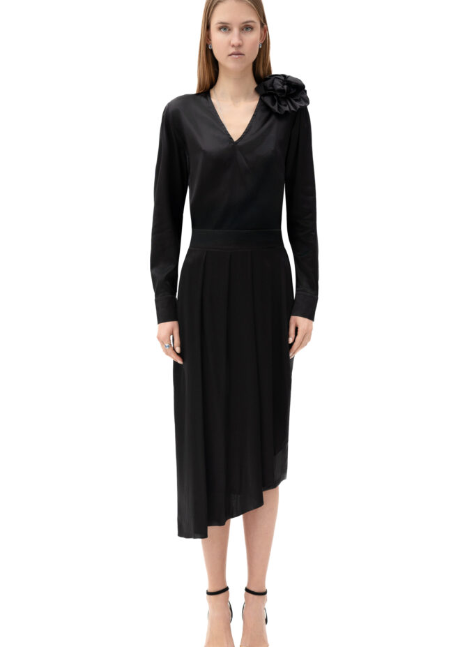Silk Asymmetric Skirt In Black